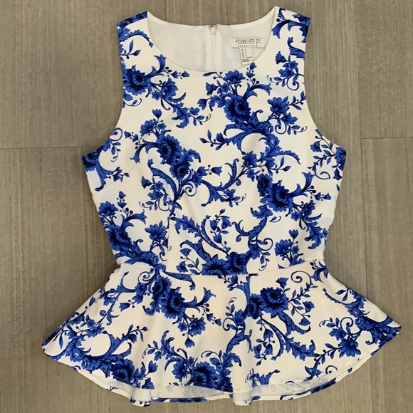 FOREVER 21 blue & white paisley set - Picture 5 of 15